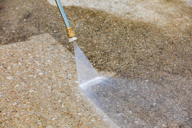 Best Sign and Awning Cleaning  in Farmersville, OH